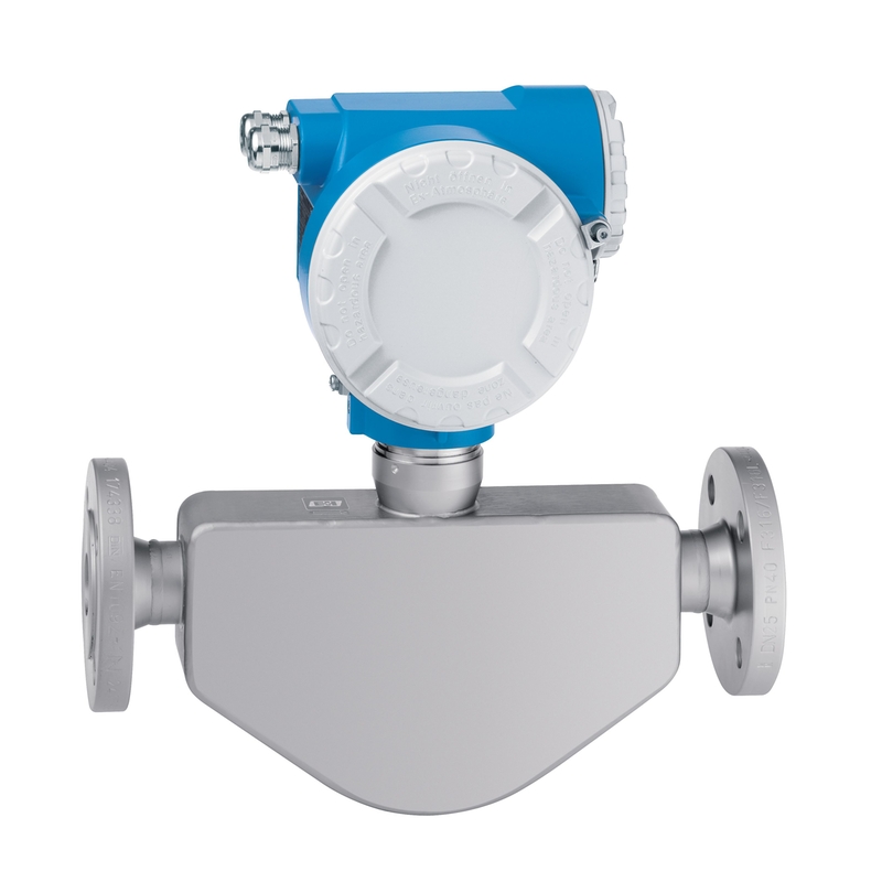 LPGmass202F208FE20with20flange20connections20for20accurate20measurement20of20liquefied20petroleum20gas20in20refueling20and20distribution20applications20-20PP01.jpg